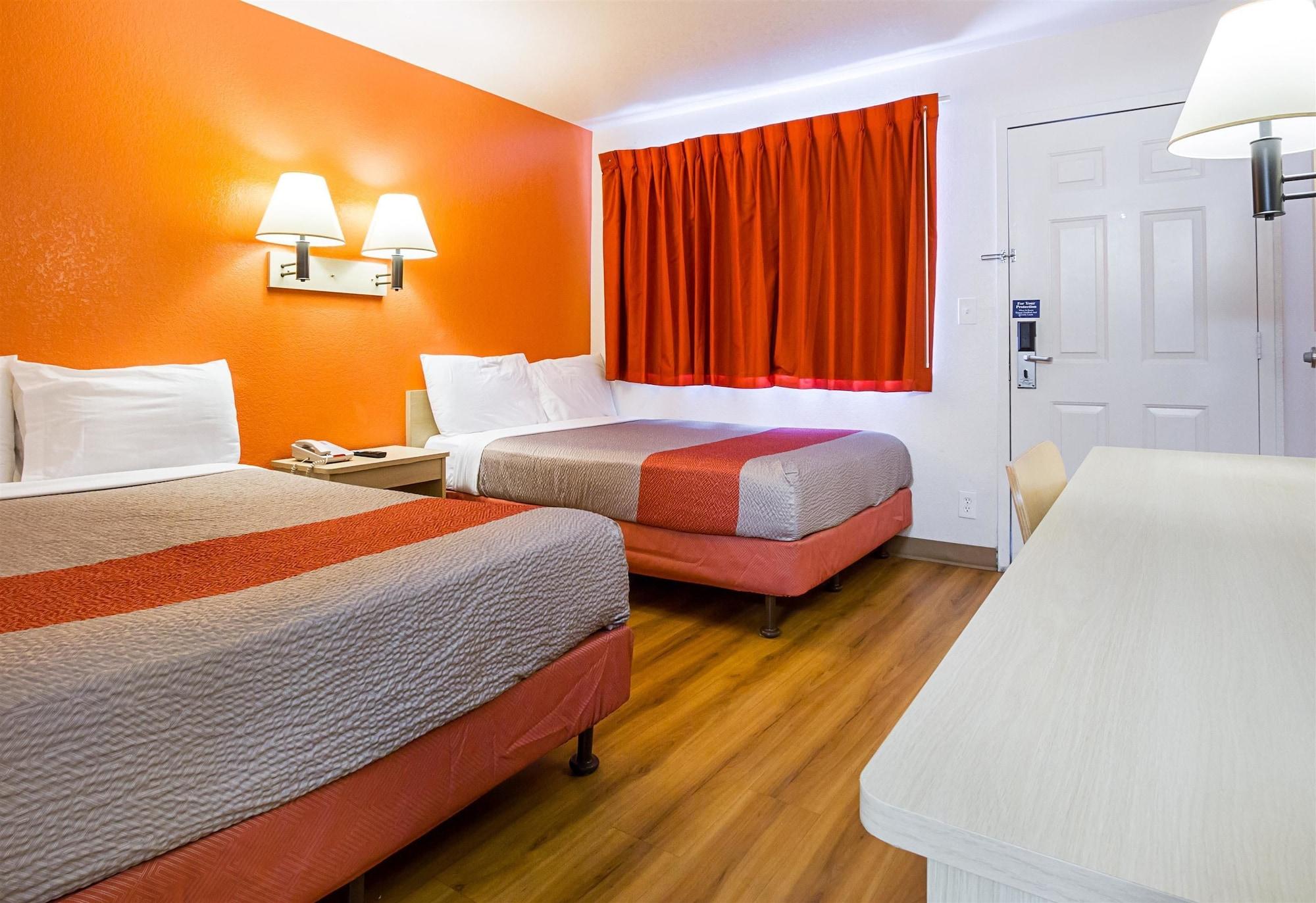 Motel 6 Mesa North Екстер'єр фото