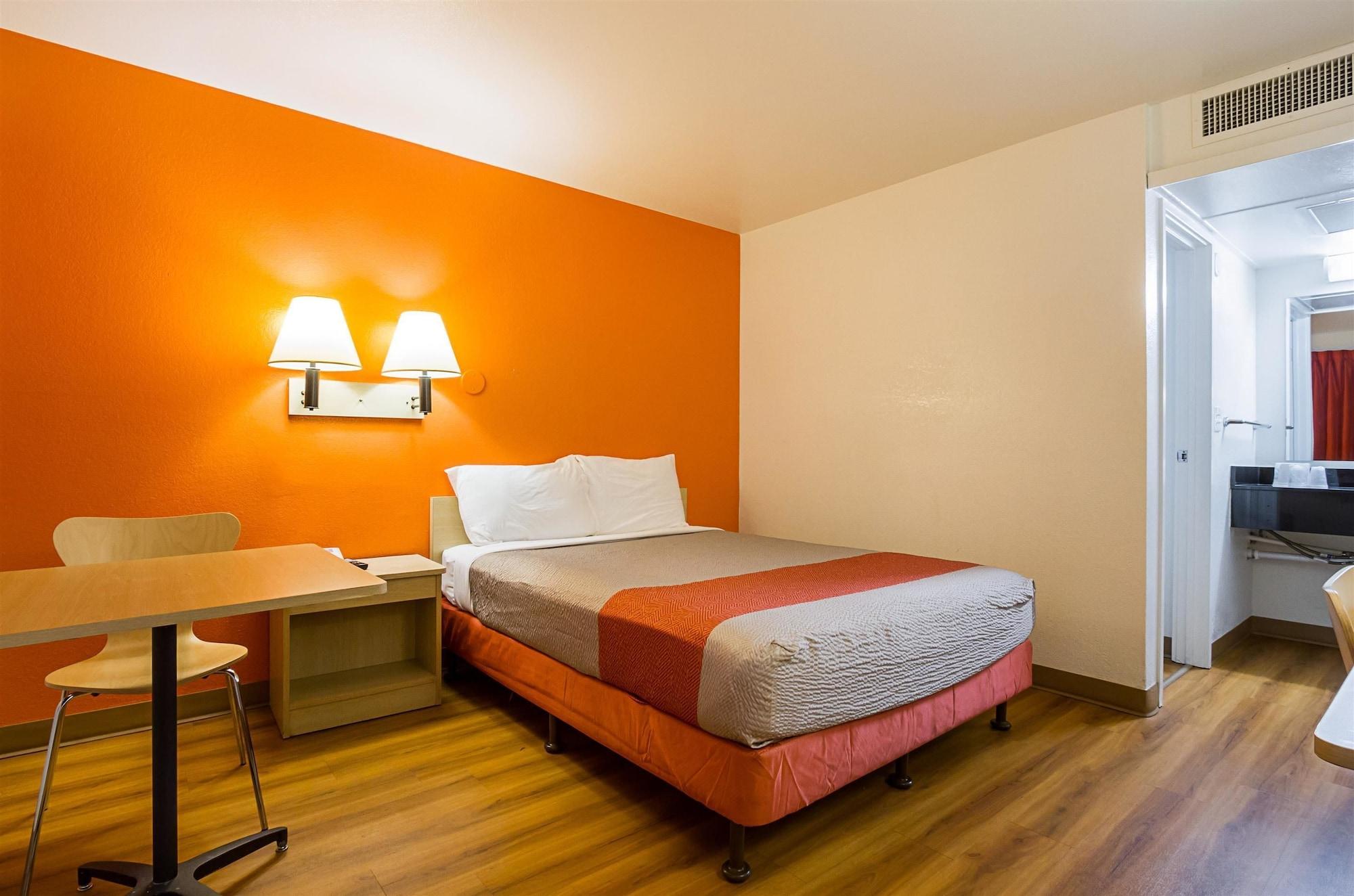 Motel 6 Mesa North Екстер'єр фото
