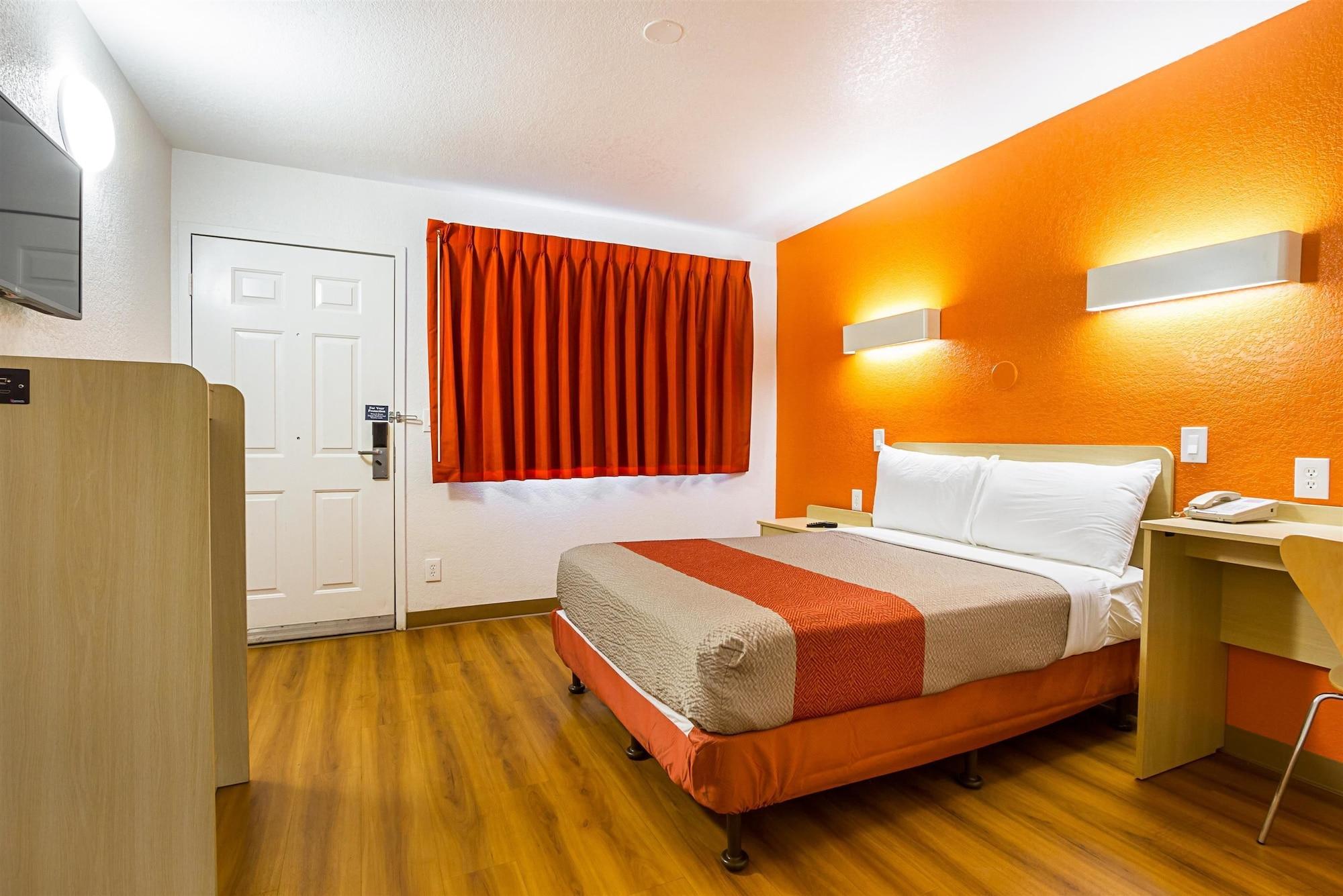 Motel 6 Mesa North Екстер'єр фото