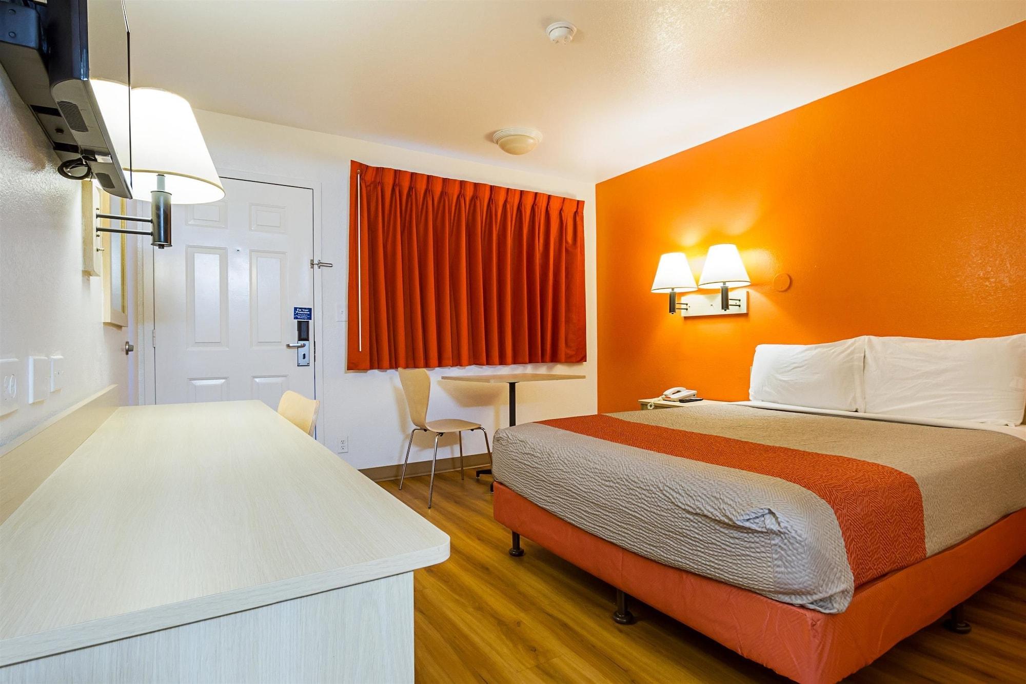 Motel 6 Mesa North Екстер'єр фото